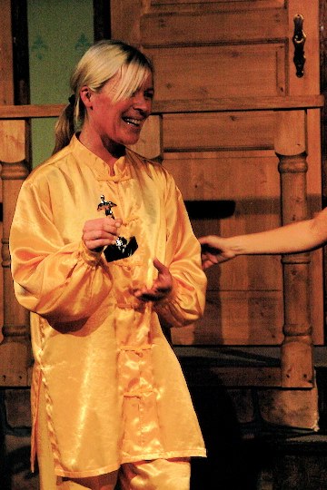 Tai Chi Auftritt bei der Er&ouml;ffnungsgala des Ludwigstheaters Aschaffenburg am 15.9.2007